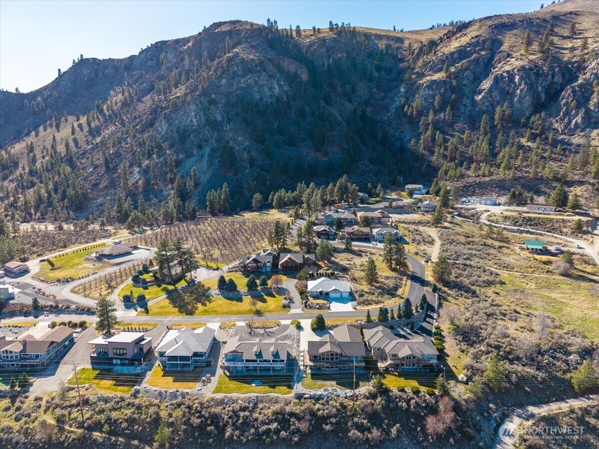15315 Lakeview Street , Entiat, WA 98822