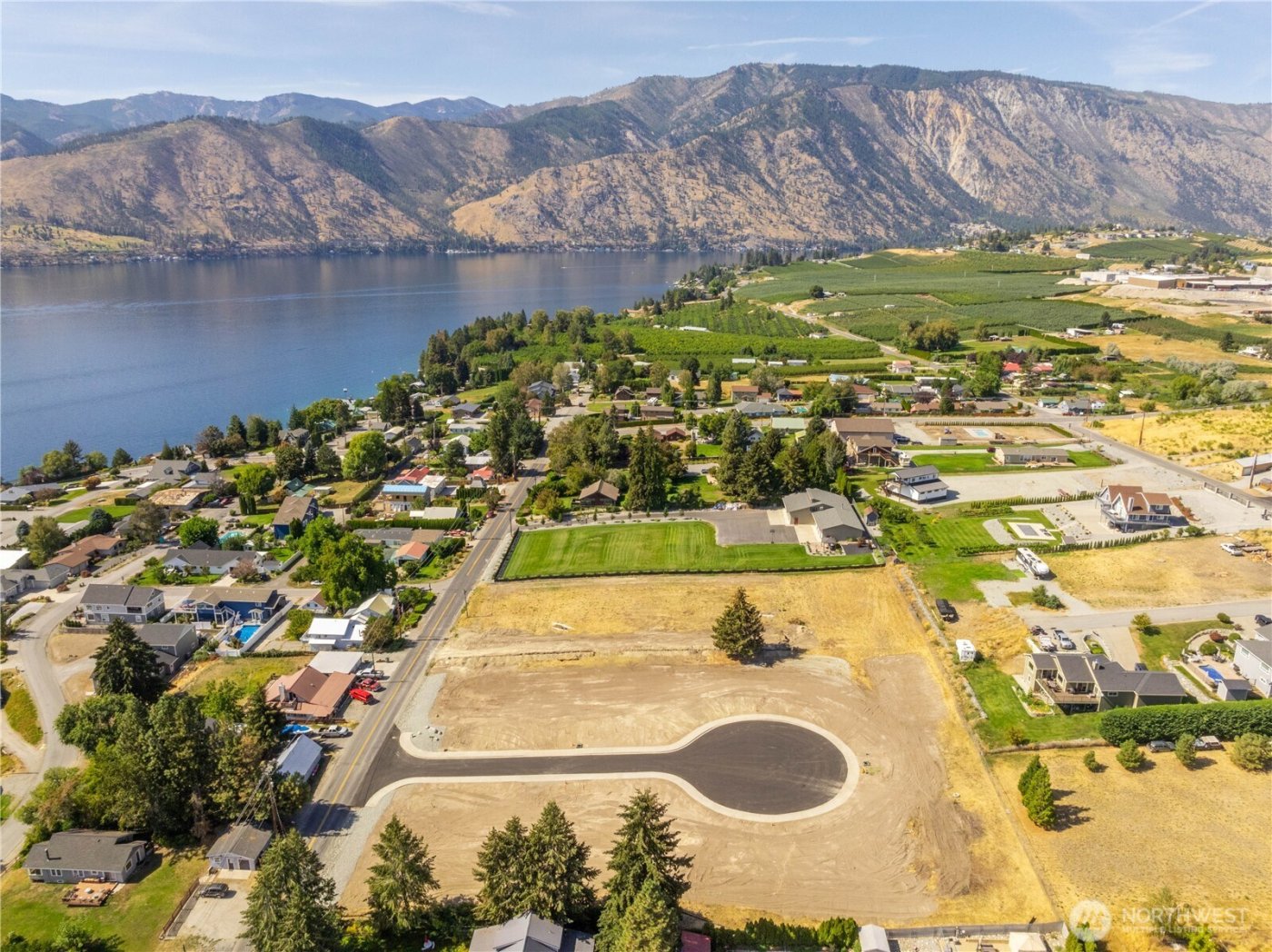 15 Indigo Lane , Manson, WA 98831