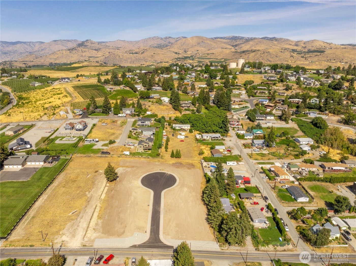 15 Indigo Lane , Manson, WA 98831