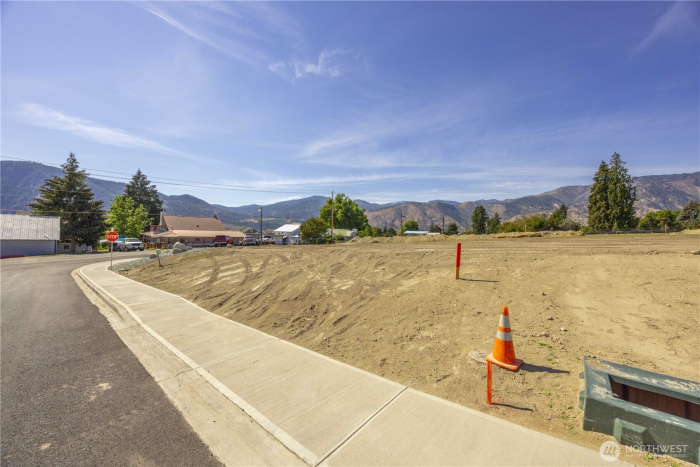 15 Indigo Lane , Manson, WA 98831