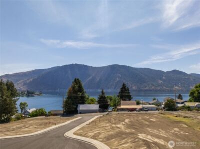 55 Indigo Lane , Manson, WA 98831