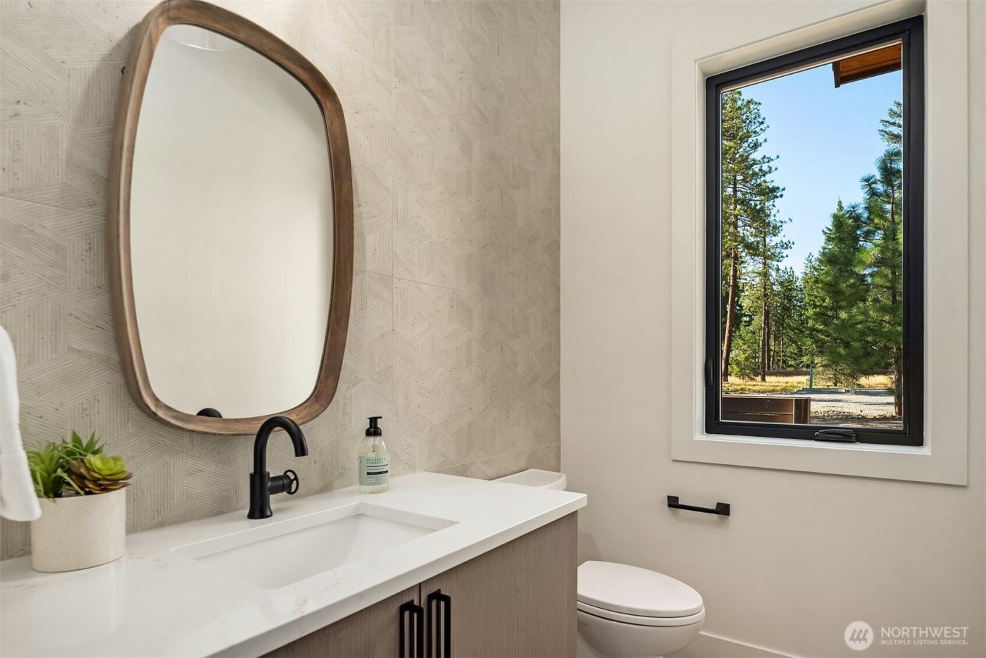 1971 Wanawish Loop , Cle Elum, WA 98922