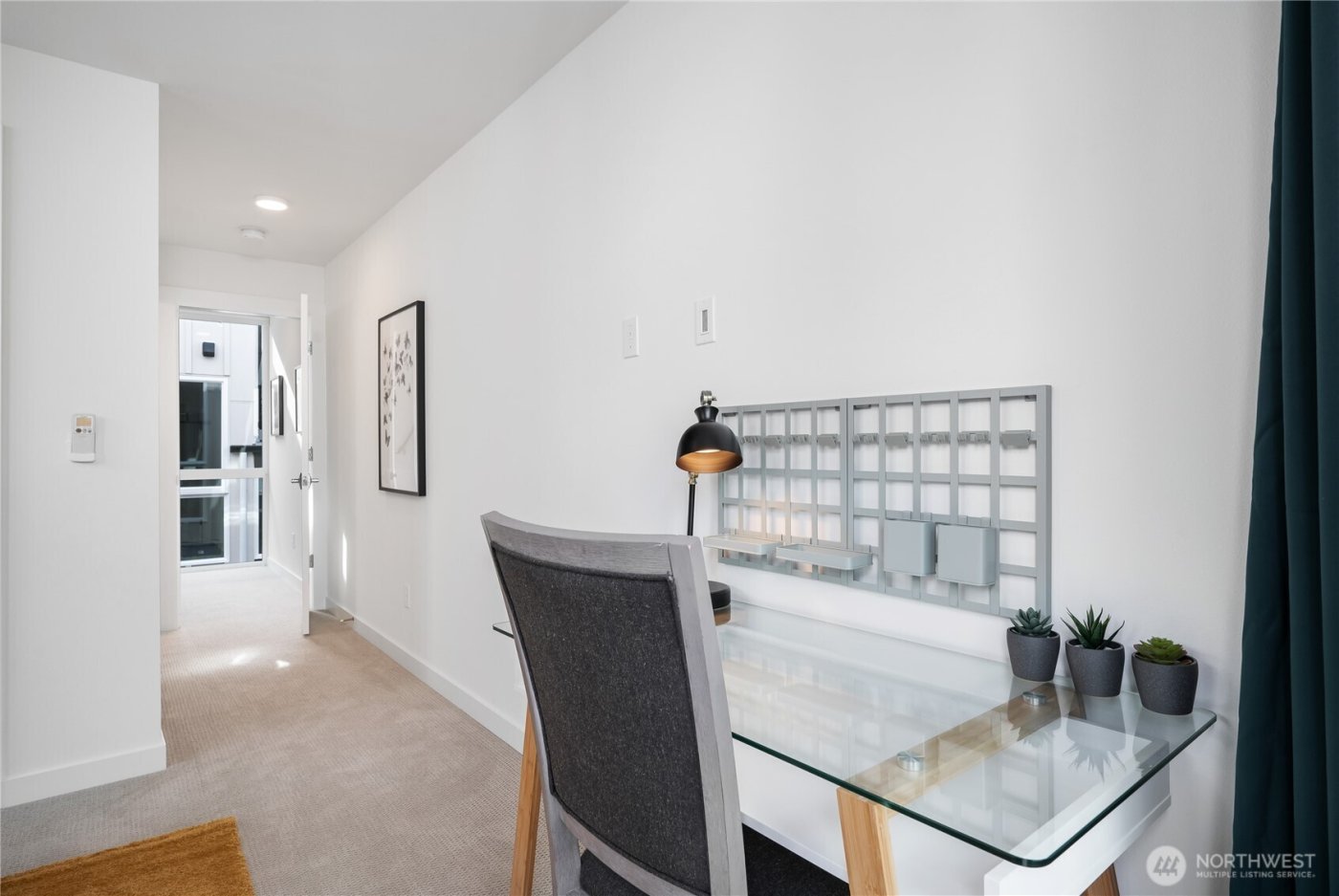 1728 11th Avenue #A, Seattle, WA 98122-2458