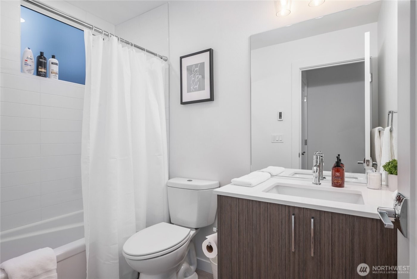 1728 11th Avenue #A, Seattle, WA 98122-2458