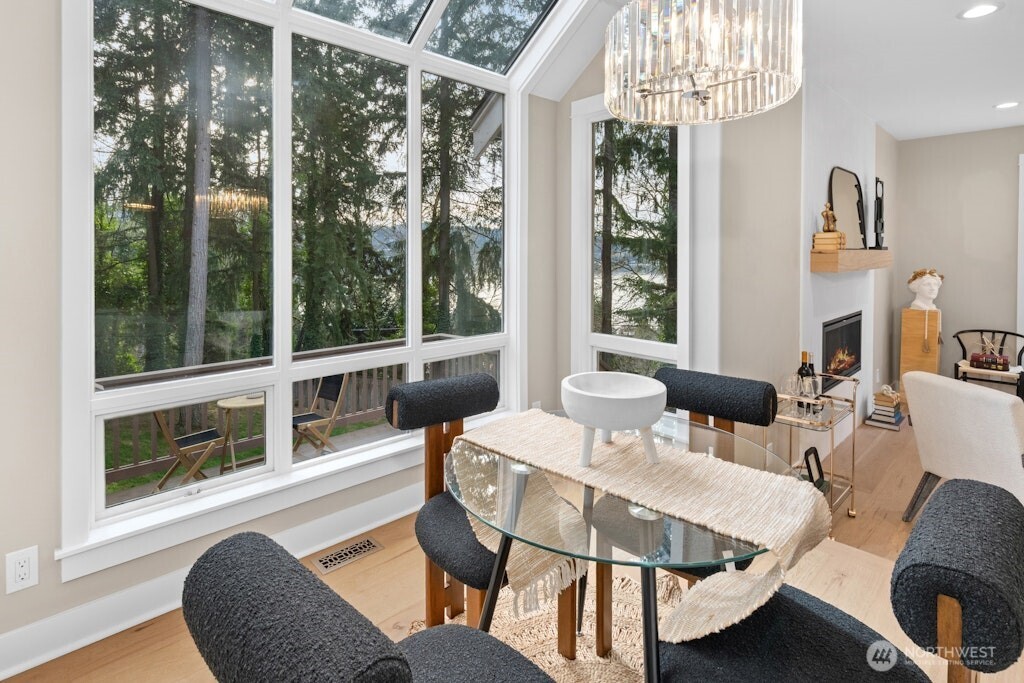 19221 SE 25th Street , Sammamish, WA 98075