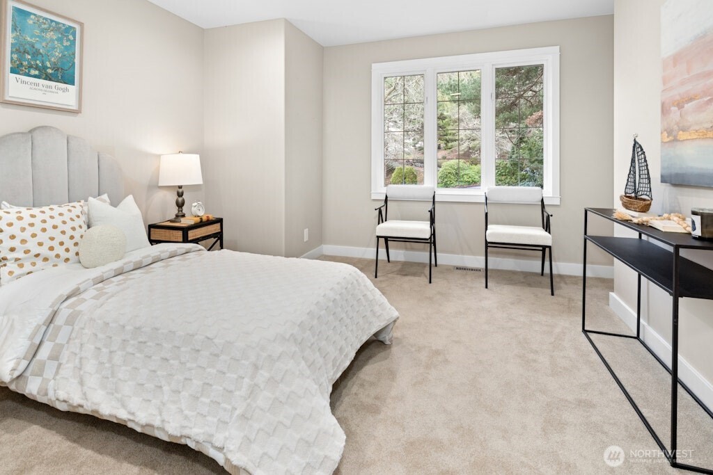 19221 SE 25th Street , Sammamish, WA 98075