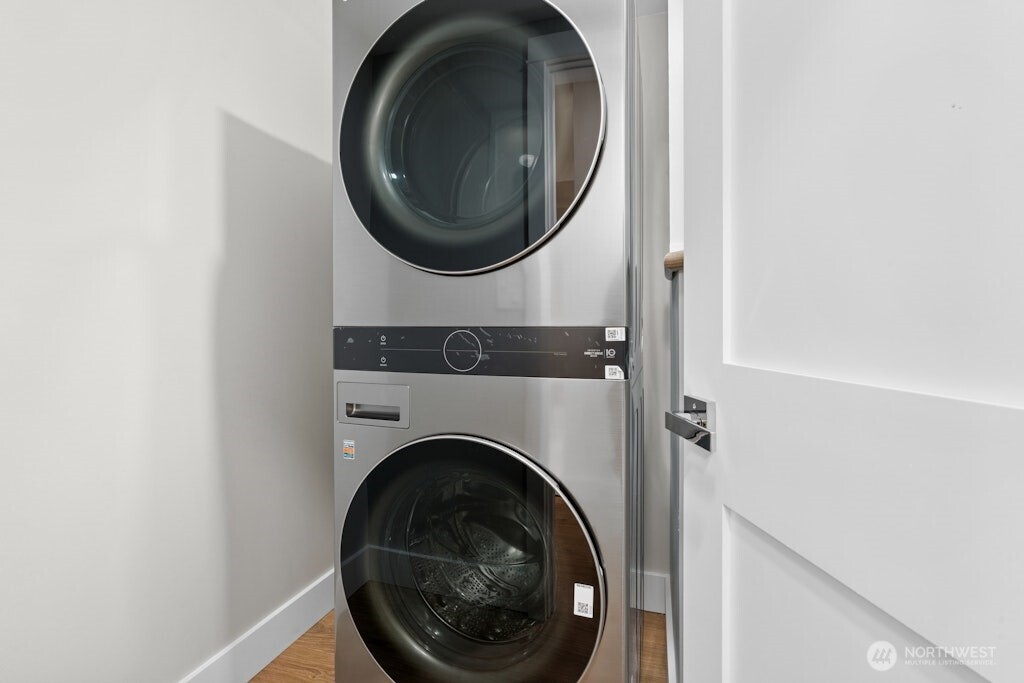 19221 SE 25th Street , Sammamish, WA 98075