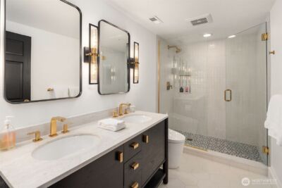 1601 Evergreen Point Road , Medina, WA 98039 - Photo 33