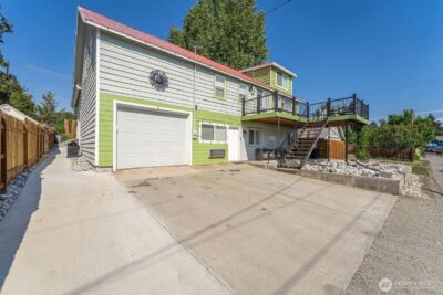 703 Boetzkes Avenue , Manson, WA 98831-9219