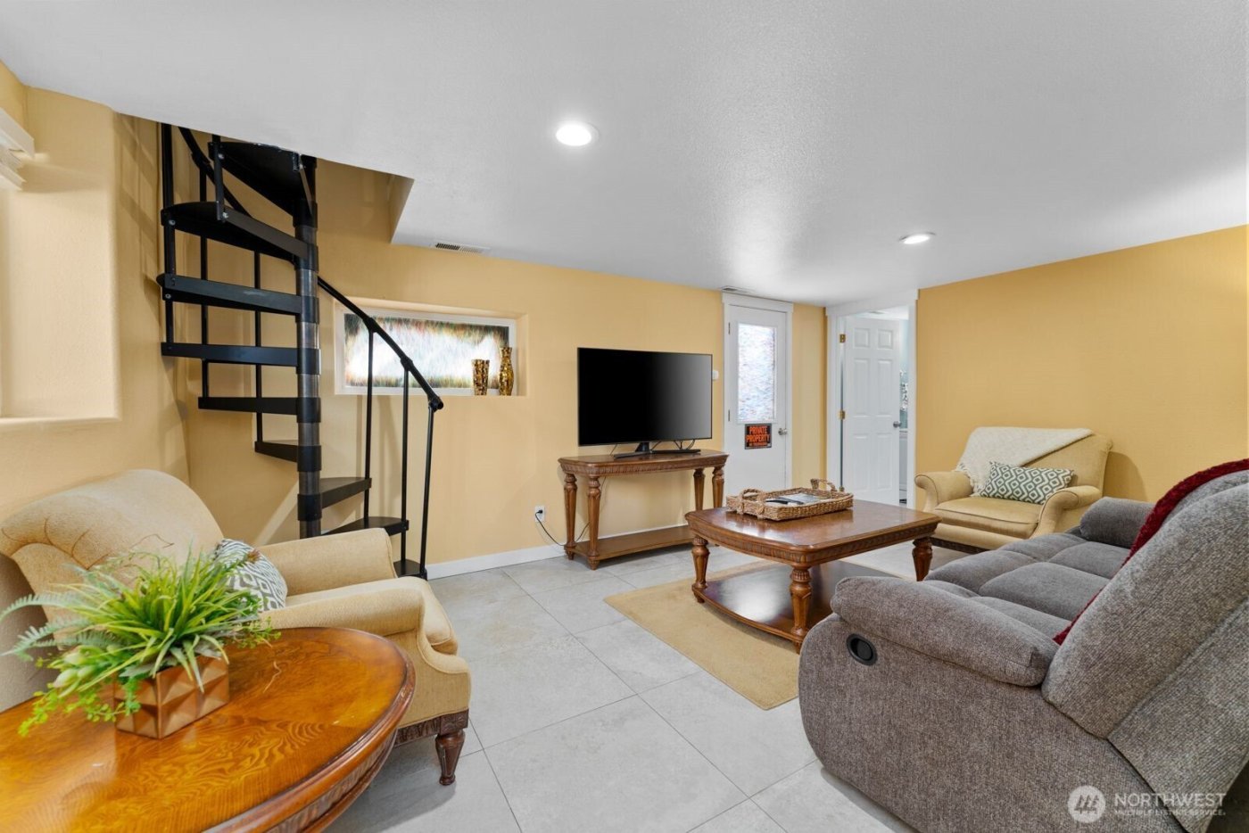 703 Boetzkes Avenue , Manson, WA 98831-9219