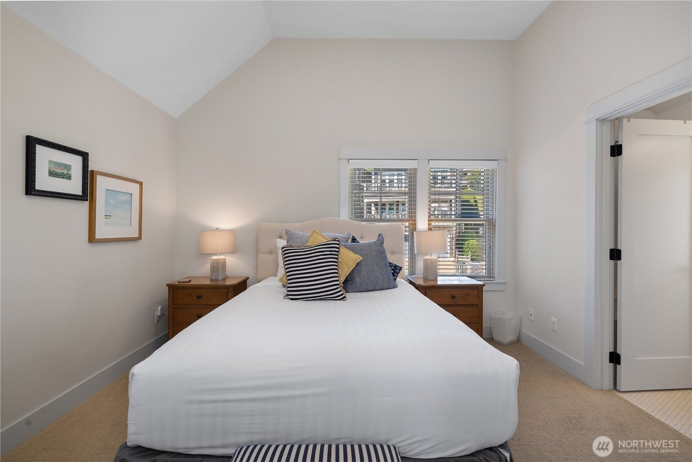 34 Seaside Lane , Pacific Beach, WA 98571