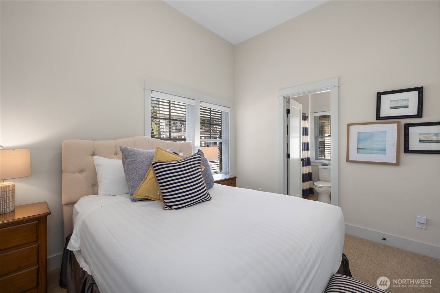 34 Seaside Lane , Pacific Beach, WA 98571