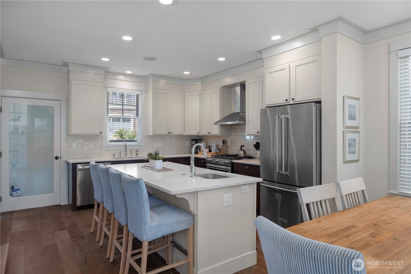 34 Seaside Lane , Pacific Beach, WA 98571