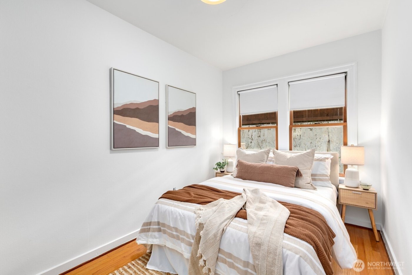 220 W Olympic Place #106, Seattle, WA 98119