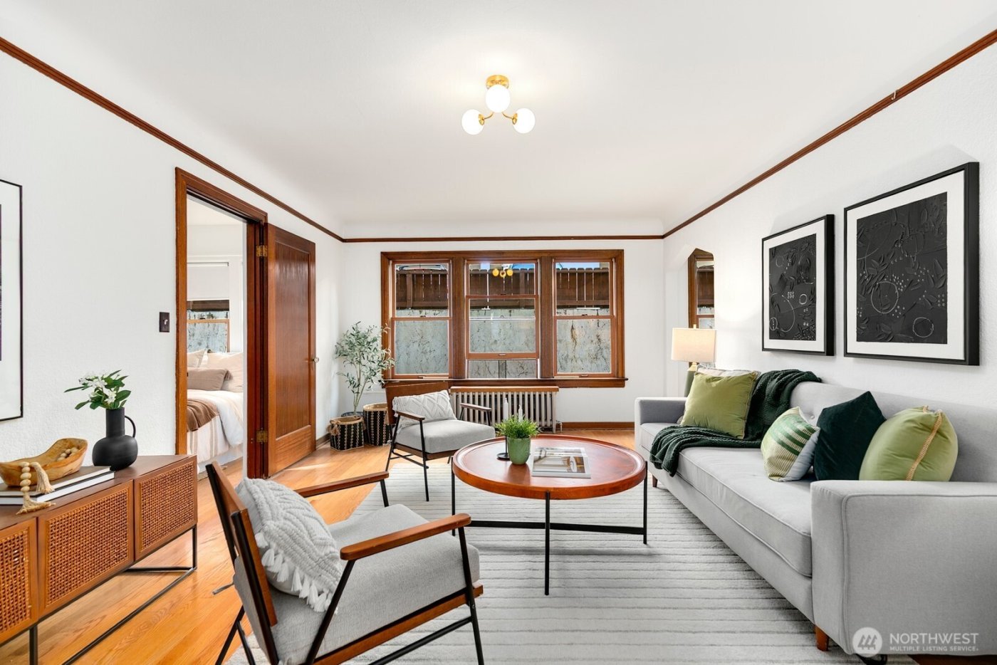 220 W Olympic Place #106, Seattle, WA 98119