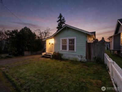 1929 11th Street , Bremerton, WA 98337 - Photo 2