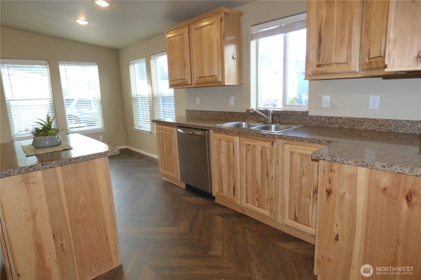 5302 E Eagle Lane SW, Tumwater, WA 98512