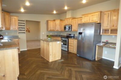 5302 E Eagle Lane SW, Tumwater, WA 98512 - Photo 10