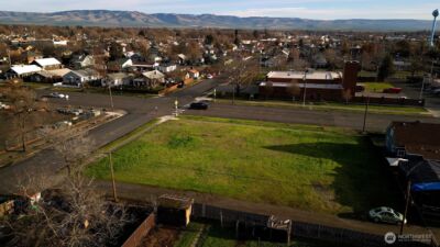 1002 W Poplar Street , Walla Walla, WA 99362