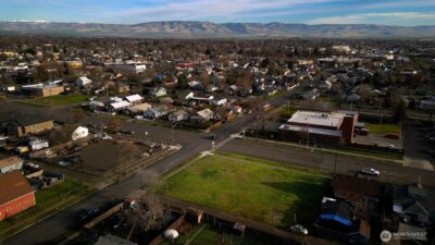 1002 W Poplar Street , Walla Walla, WA 99362 - Photo 3