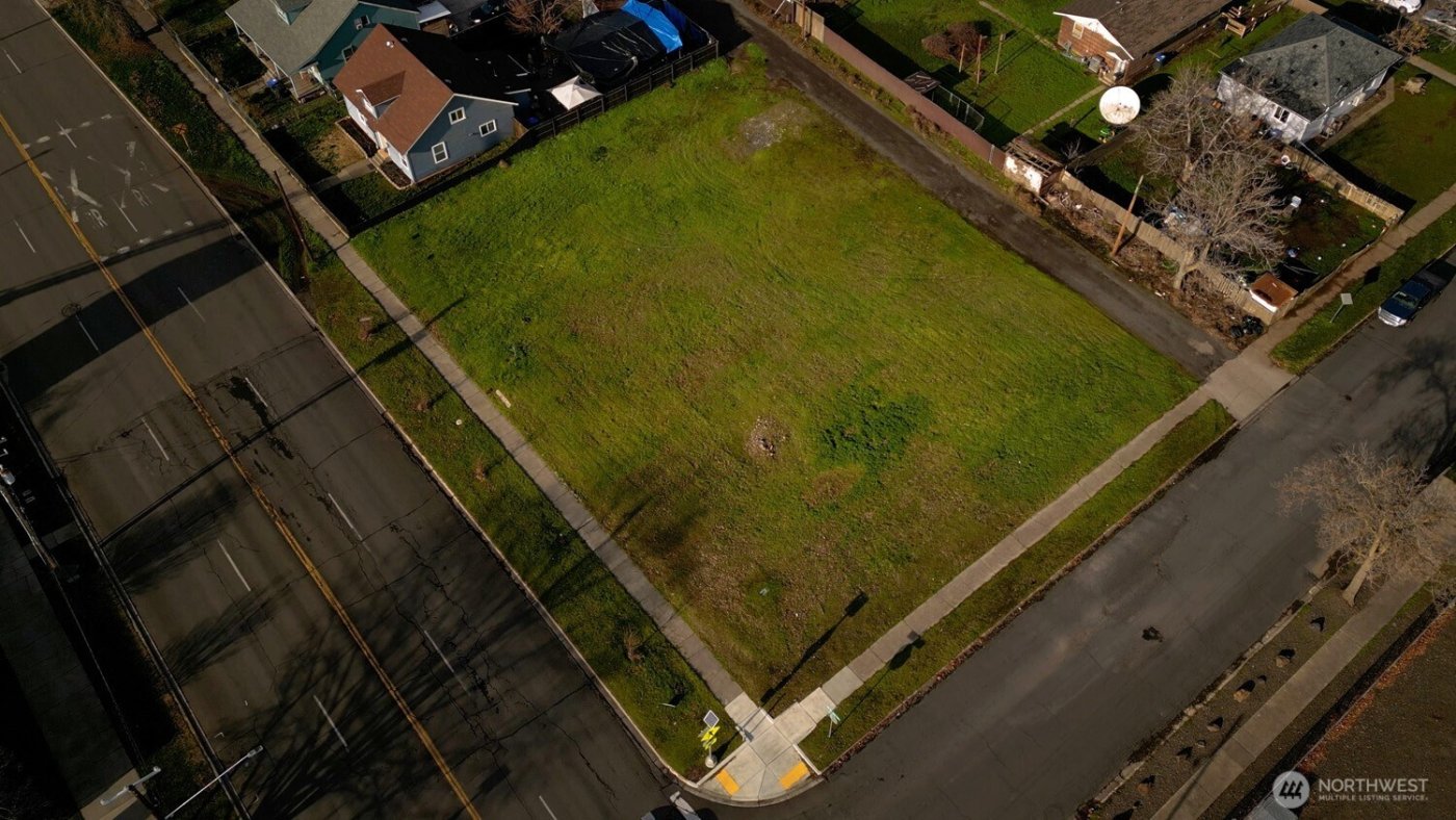 1002 W Poplar Street , Walla Walla, WA 99362