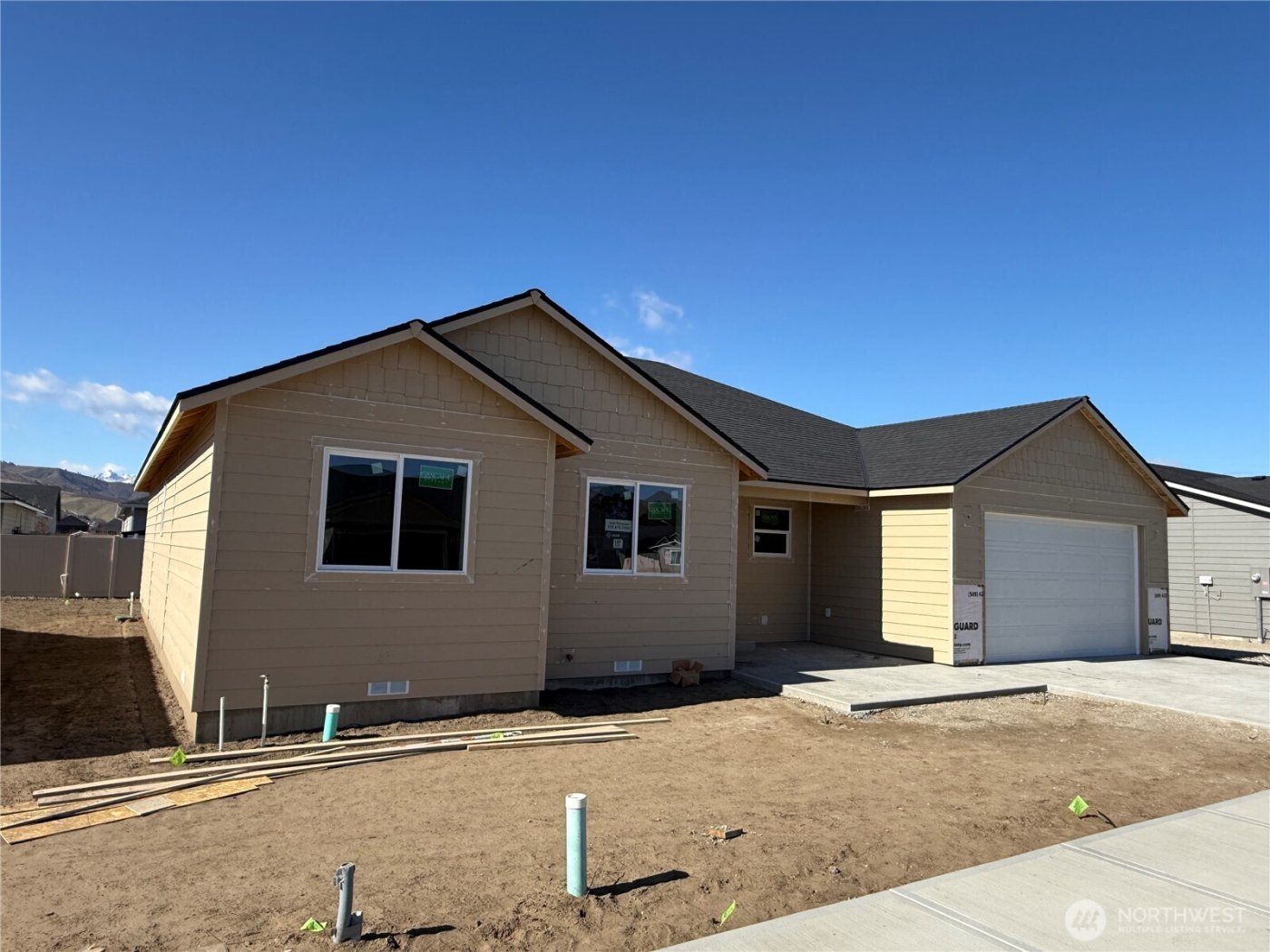 122 Salmon Drive , Wenatchee, WA 98801