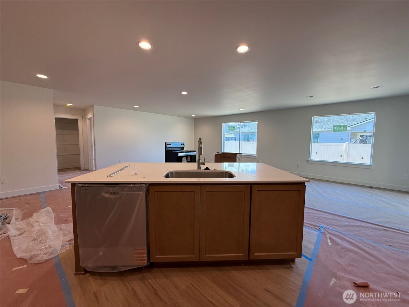 122 Salmon Drive , Wenatchee, WA 98801