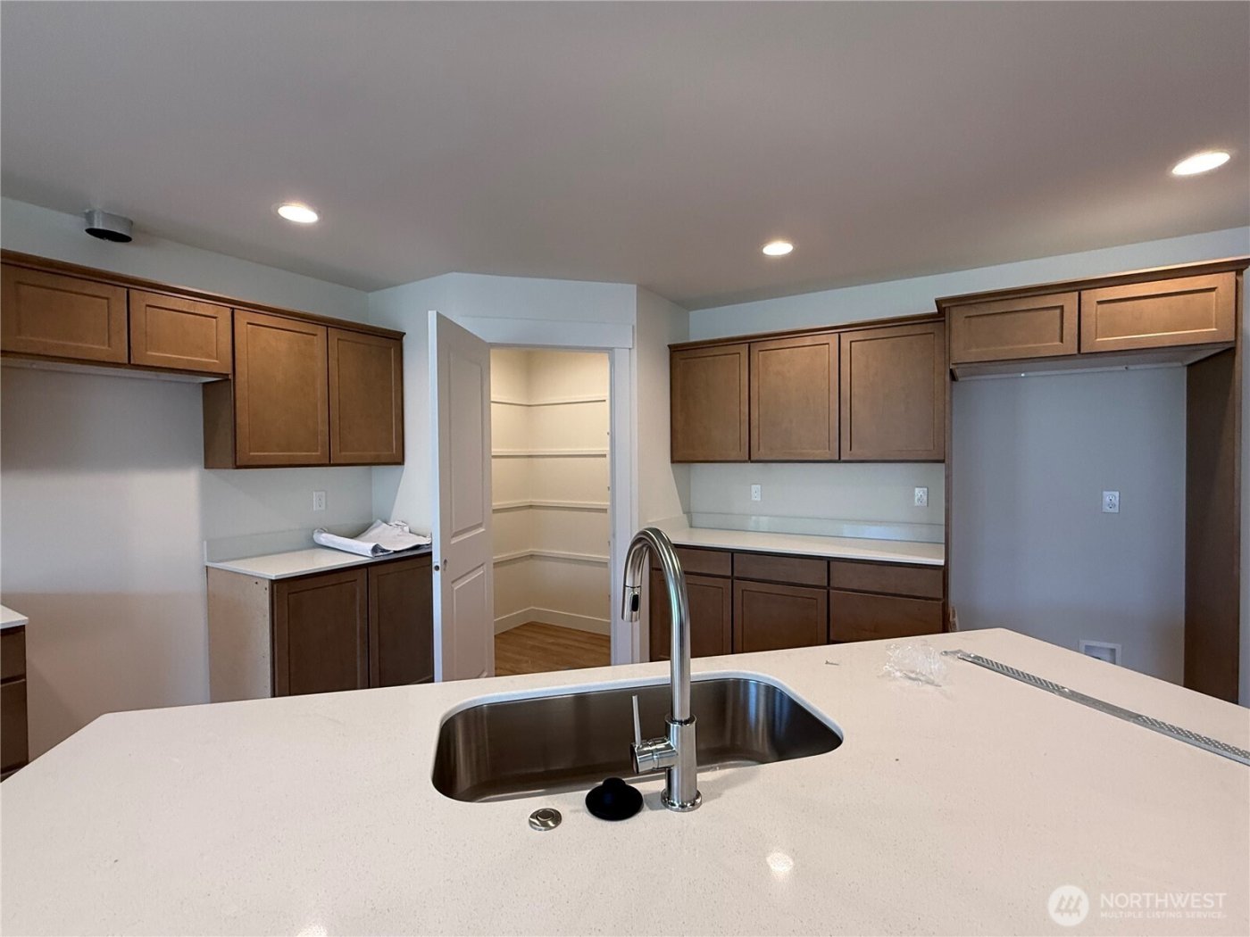 122 Salmon Drive , Wenatchee, WA 98801