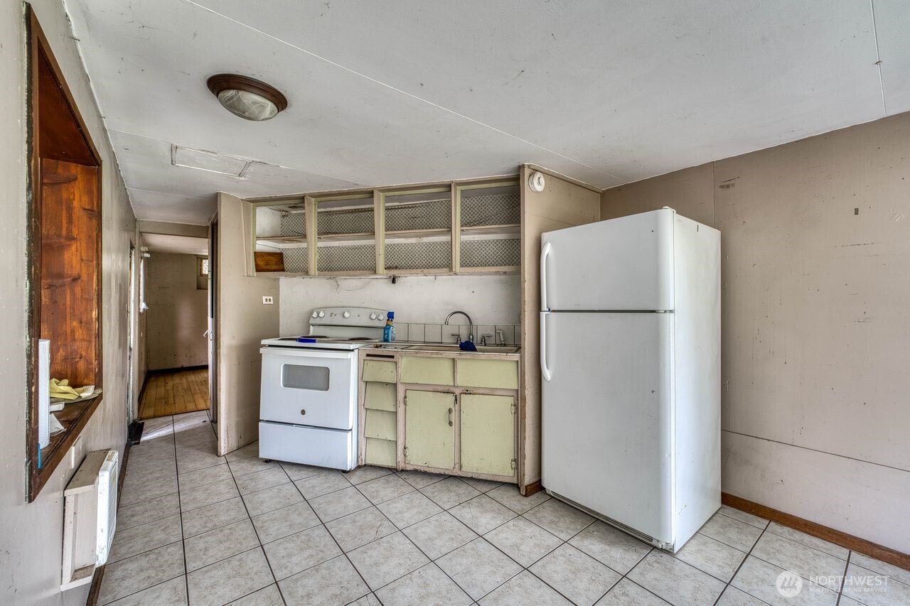 0 SE Berry Street , Port Orchard, WA 98366