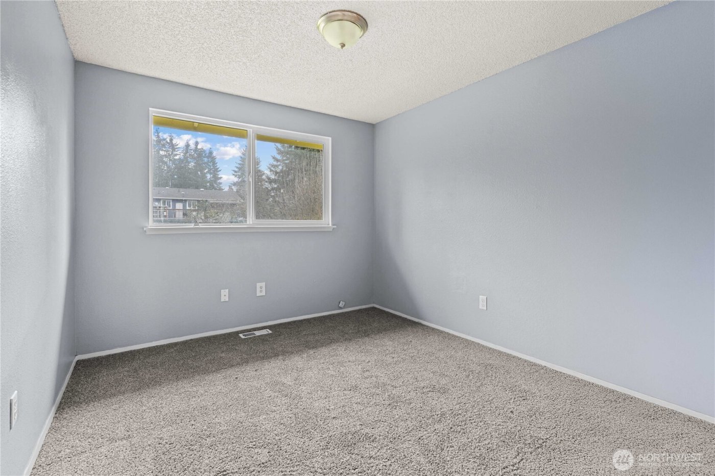 4606 222nd Street Ct E, Spanaway, WA 98387