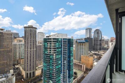 300 Virginia Street #3103, Seattle, WA 98101 - Photo 16