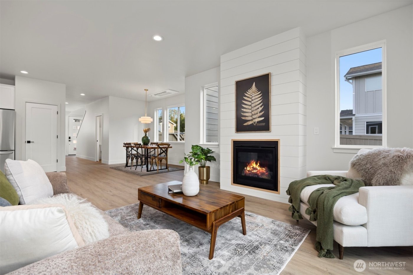 225 N 54th Place , Mount Vernon, WA 98273