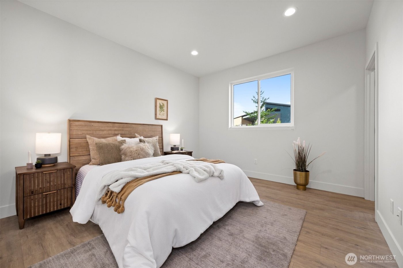 225 N 54th Place , Mount Vernon, WA 98273