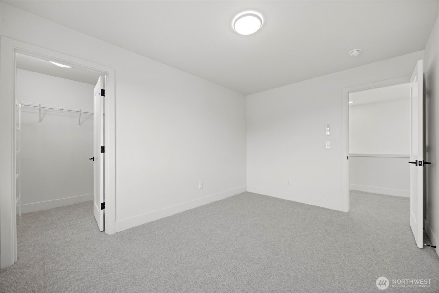 225 N 54th Place , Mount Vernon, WA 98273