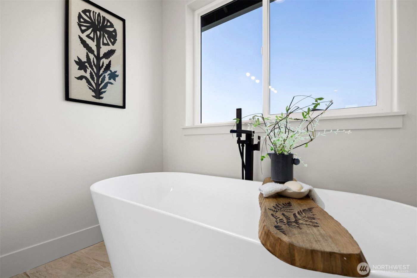 225 N 54th Place , Mount Vernon, WA 98273