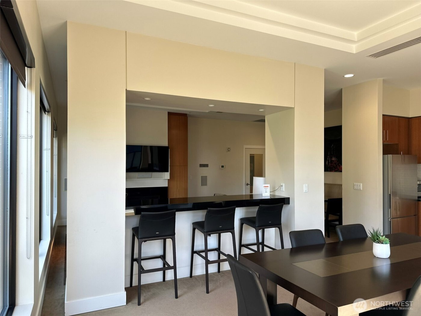 2721 1st Avenue #103, Seattle, WA 98121