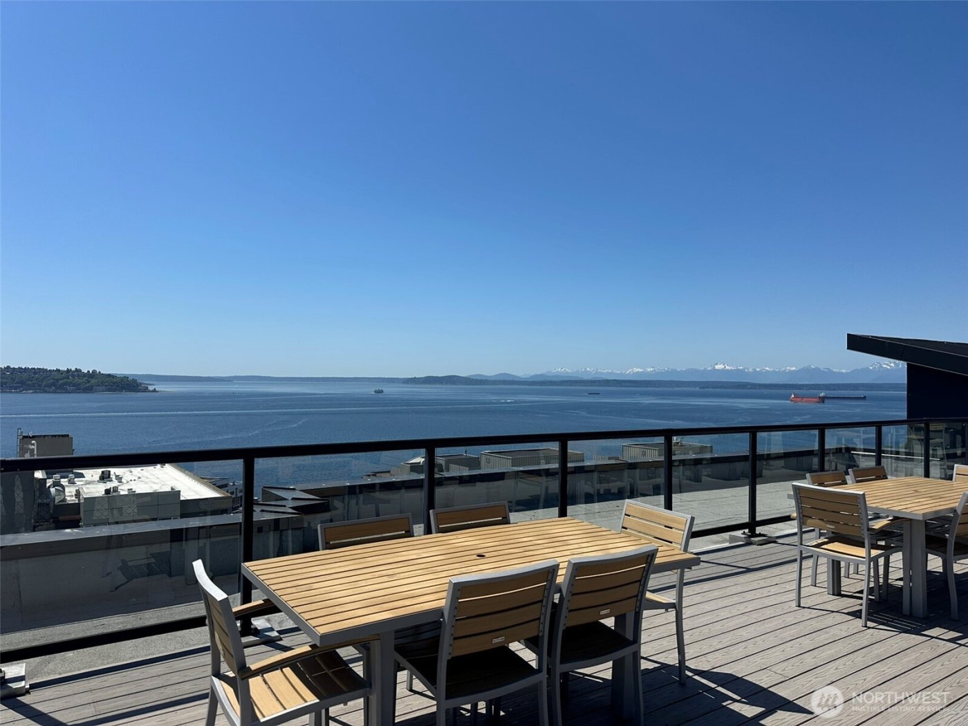 2721 1st Avenue #103, Seattle, WA 98121