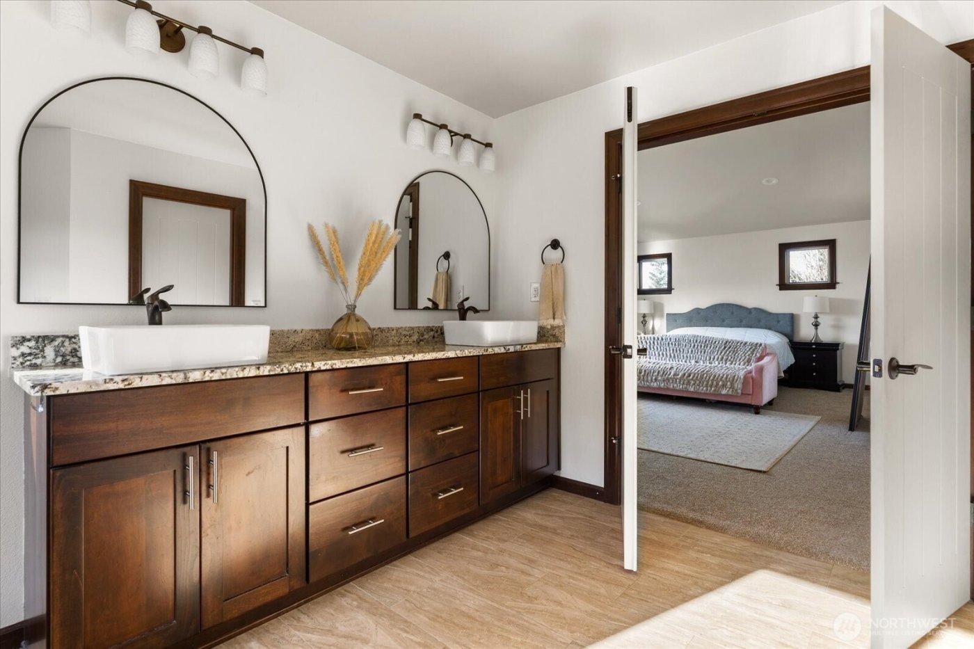 1403 Dakota Avenue , Anacortes, WA 98221