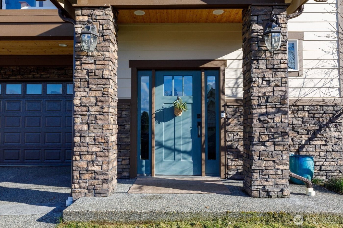 1403 Dakota Avenue , Anacortes, WA 98221