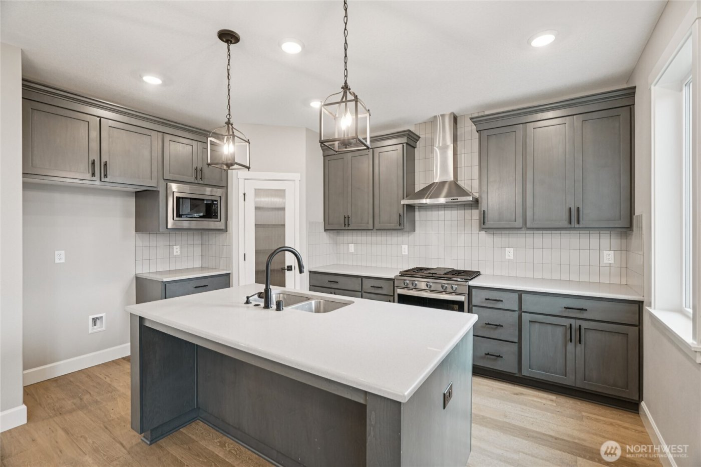 1927 SE 27th Street , Battle Ground, WA 98604