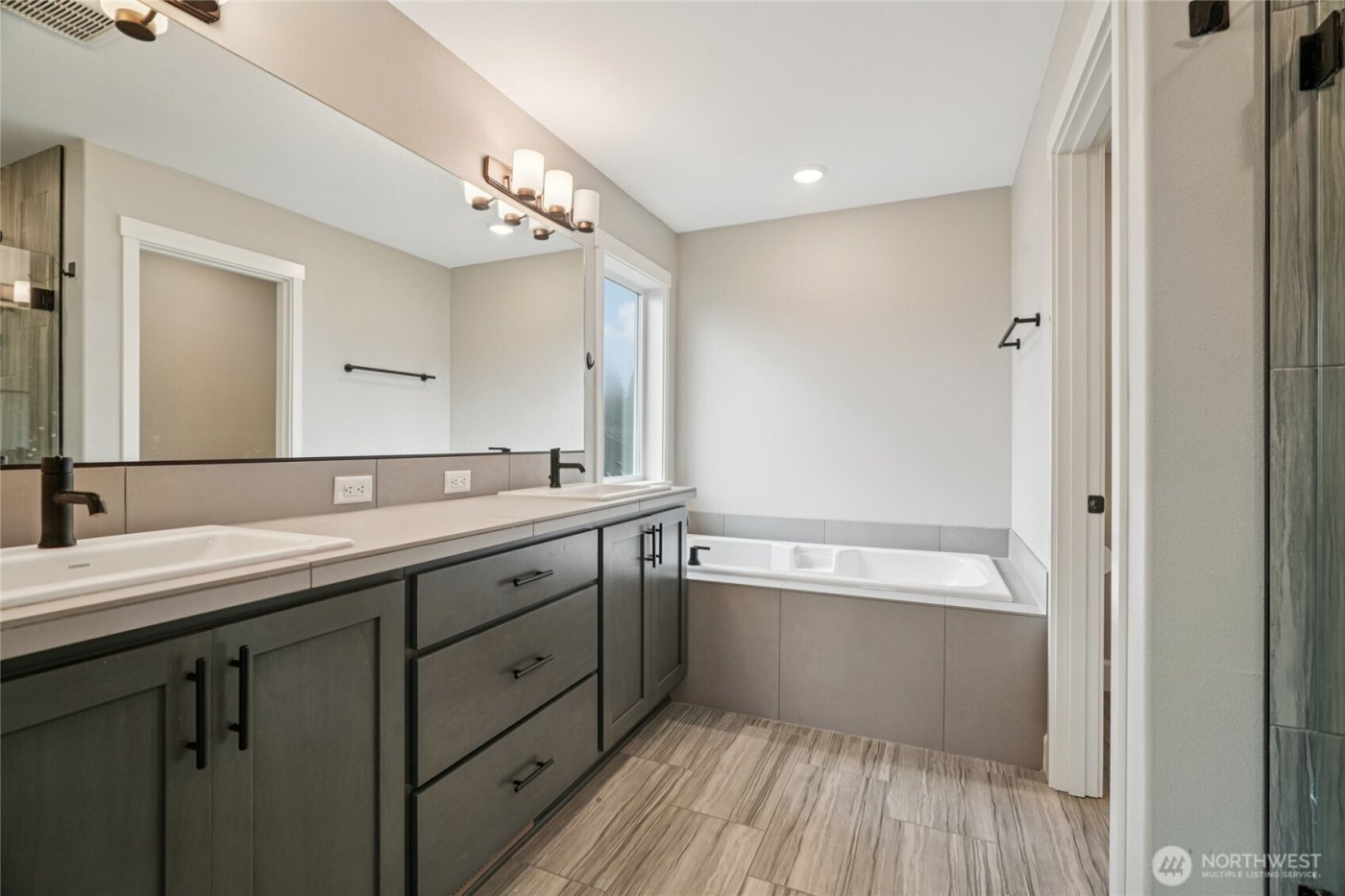 1927 SE 27th Street , Battle Ground, WA 98604