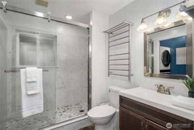 21239 NE 10th Place , Sammamish, WA 98074-6732 - Photo 24