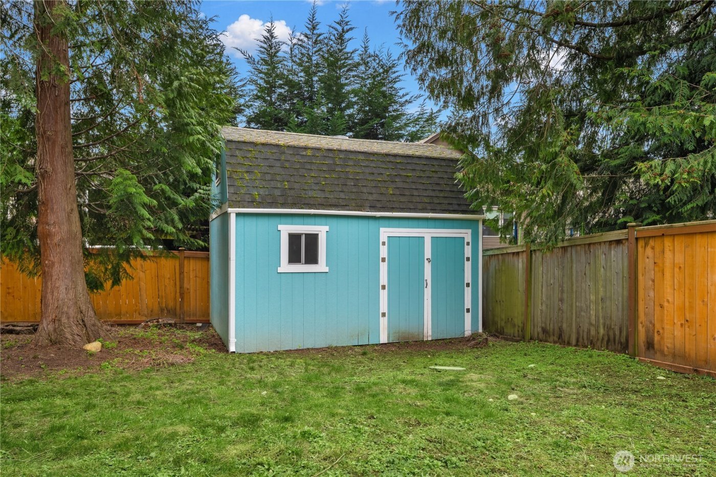 21239 NE 10th Place , Sammamish, WA 98074-6732