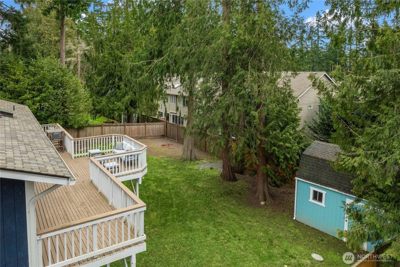 21239 NE 10th Place , Sammamish, WA 98074-6732