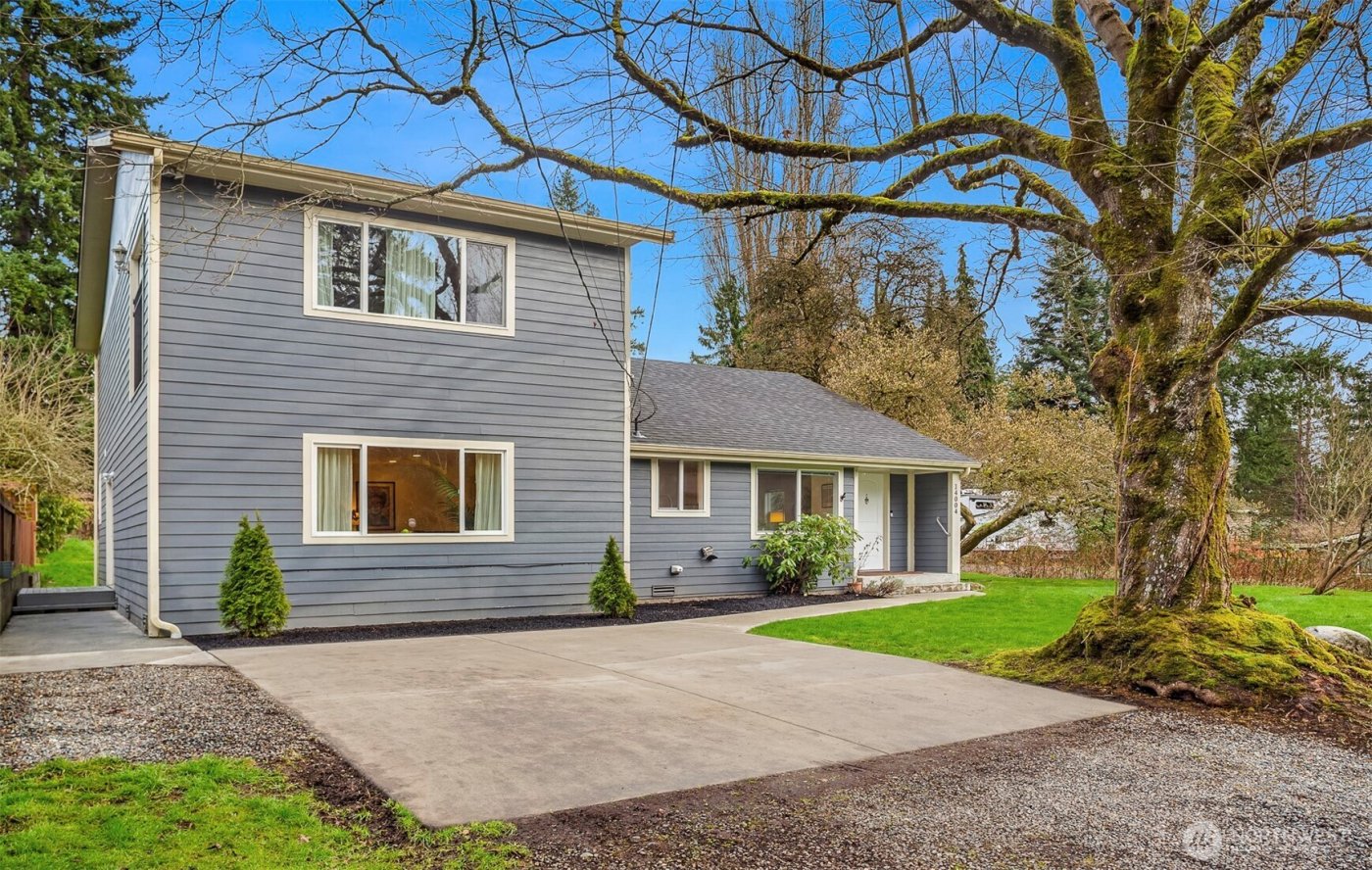 14004 17th Avenue NE, Seattle, WA 98125