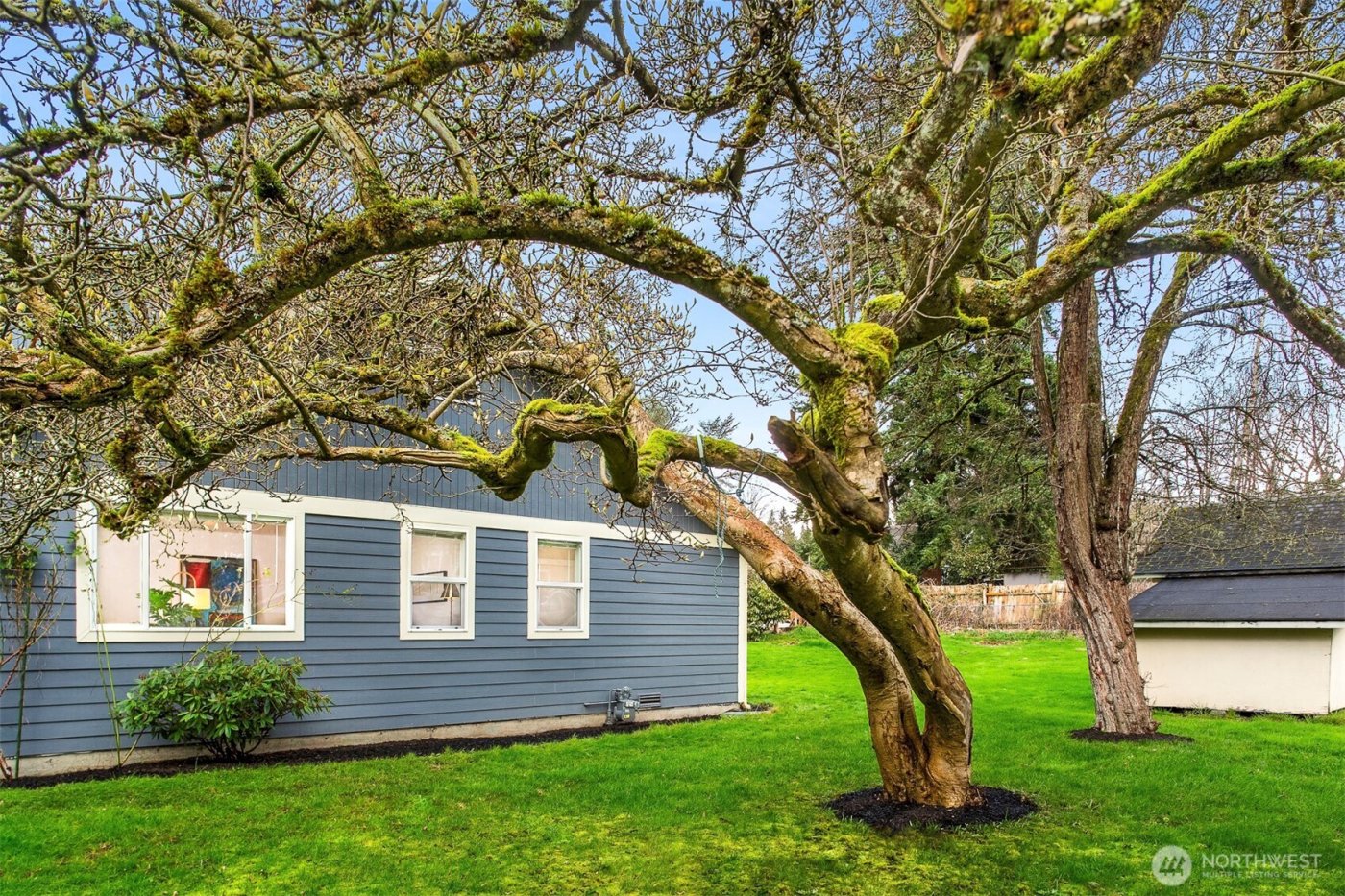 14004 17th Avenue NE, Seattle, WA 98125