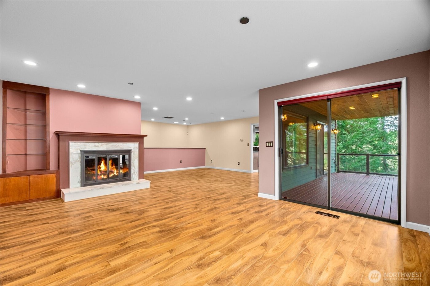 1406 Evergreen Park Lane SW, Olympia, WA 98502