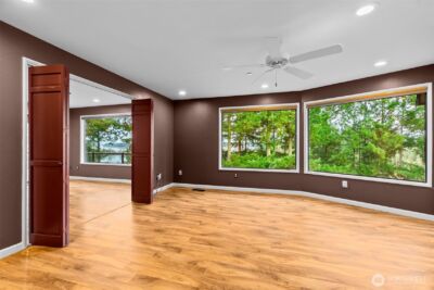 1406 Evergreen Park Lane SW, Olympia, WA 98502 - Photo 16