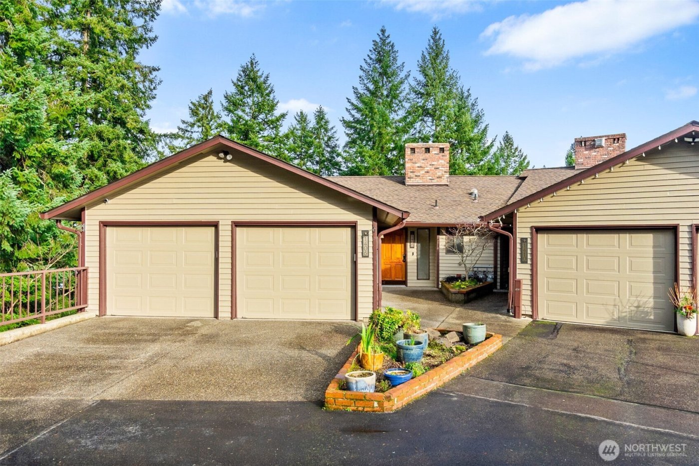1406 Evergreen Park Lane SW, Olympia, WA 98502