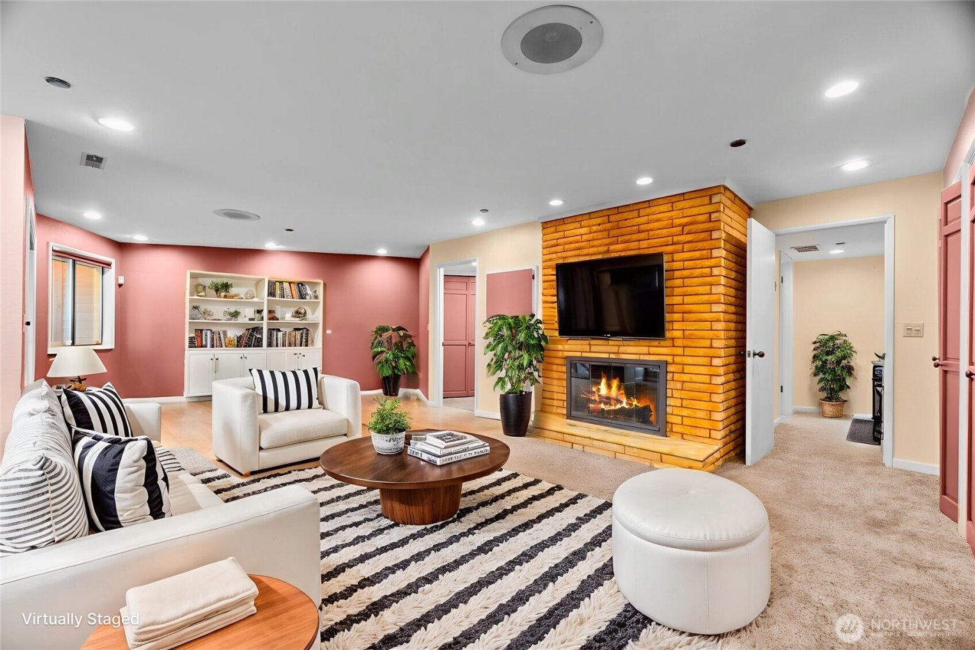 1406 Evergreen Park Lane SW, Olympia, WA 98502